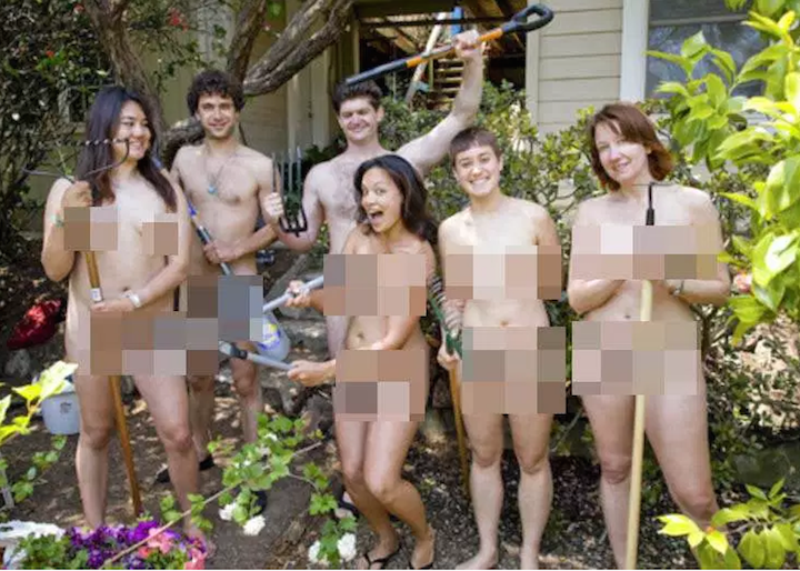 naked-gardening-3