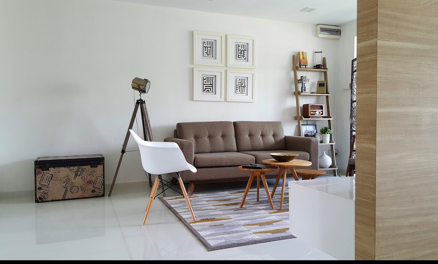sofa in a living lounge