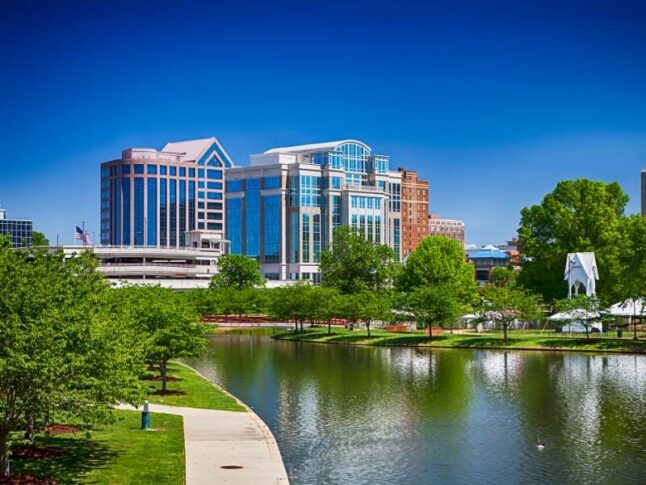 Scenic shot of downtown Huntsville, Alabama